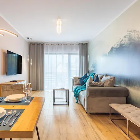 Obroncow Pokoju 3 Apartament *