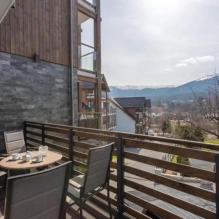 Obroncow Pokoju 3 Apartament *